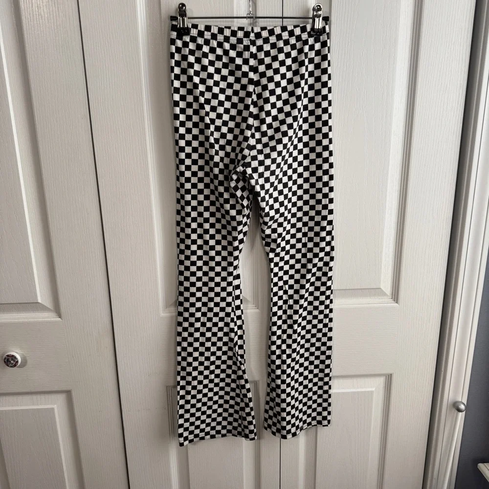 Old Navy lot of 3 leggings size‎ XL 14-16 flower checkered